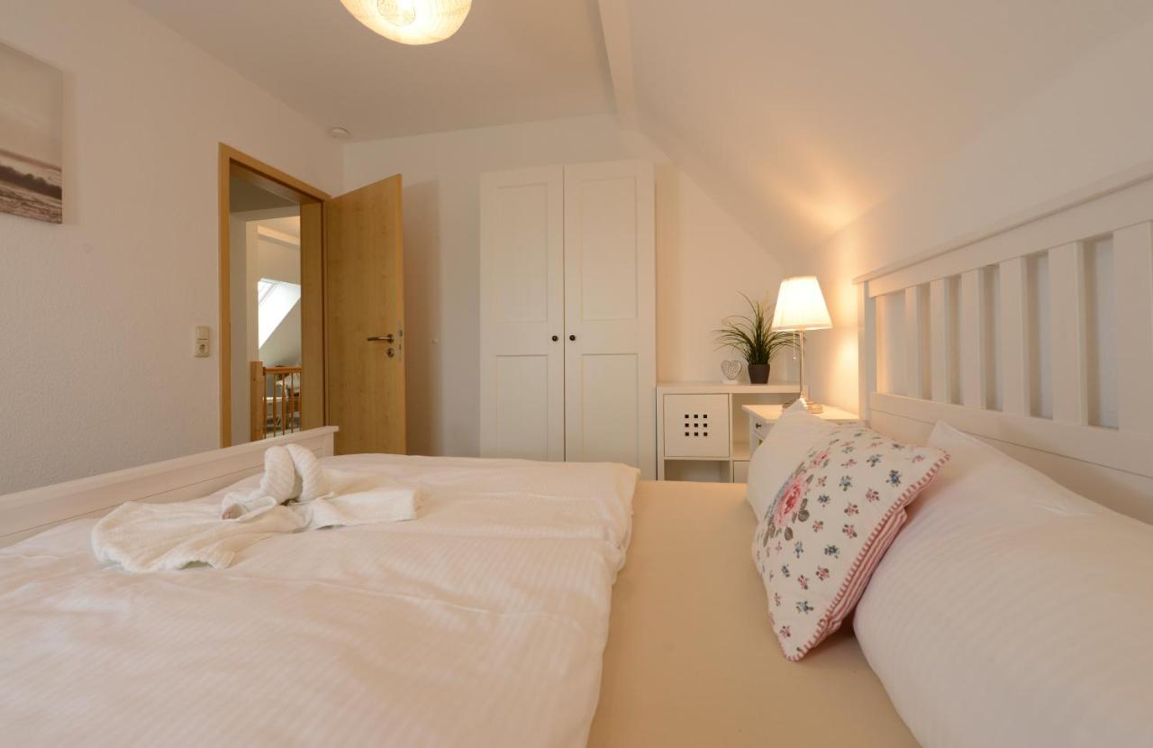 Ferienwohnung Seestern Fuer 6 Personen Mit Kamin & Terrasse بولتينهاجين المظهر الخارجي الصورة