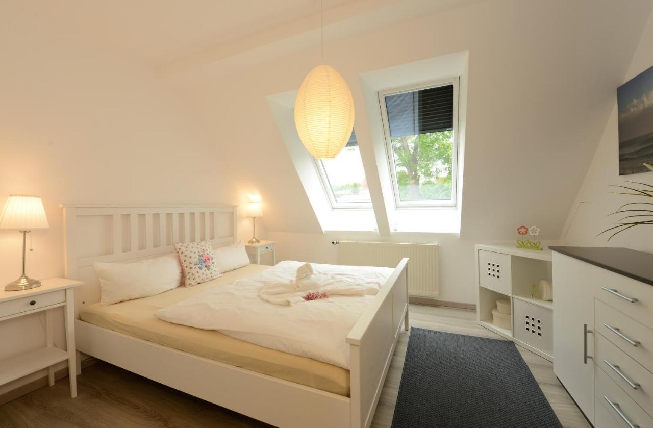 Ferienwohnung Seestern Fuer 6 Personen Mit Kamin & Terrasse بولتينهاجين المظهر الخارجي الصورة